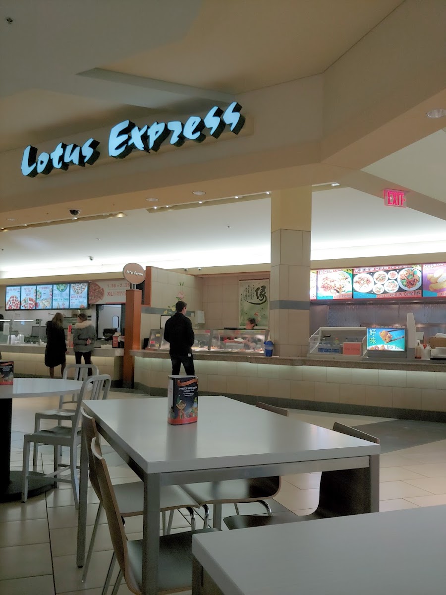 Yeung's Lotus Express